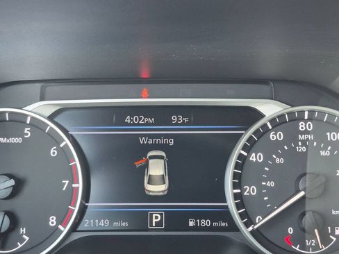Used 2023 Nissan Sentra SV FWD image 13
