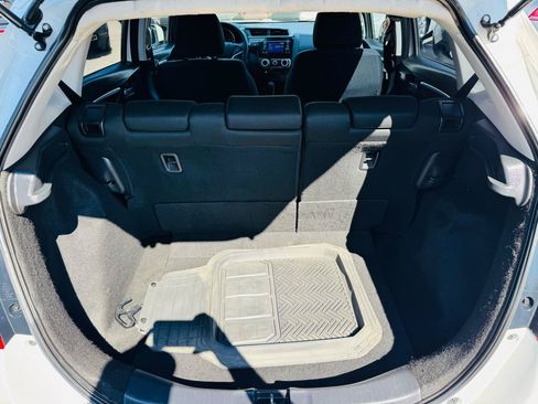 Used 2019 Honda Fit LX image 8