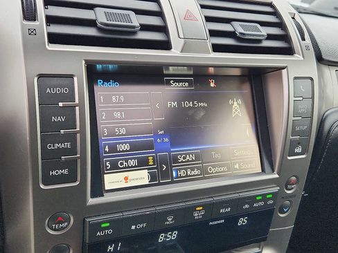 Used 2019 Lexus GX 460 Premium image 17