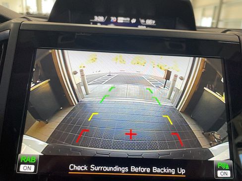 Used 2023 Subaru Crosstrek 2.5i Limited image 13