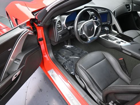 Used 2016 Chevrolet Corvette Stingray Coupe image 12