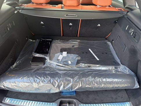 Used 2026 Mercedes-Benz GLC 300 image 33