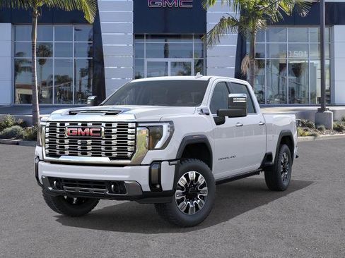 New 2026 GMC Sierra 2500 Denali w/ Denali Reserve Package AWD/4WD image 6