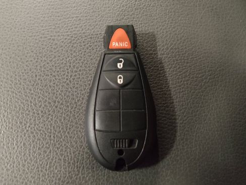 Used 2019 RAM 1500 Tradesman w/ Tradesman SXT Package RWD image 32