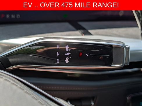 Used 2025 Cadillac Escalade IQ Luxury 2 w/ LPO, Premium Carpet Package AWD/4WD image 45