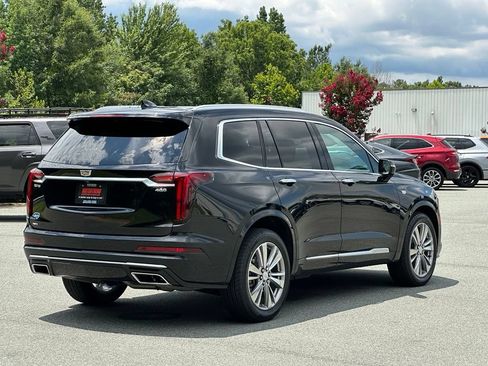 Used 2022 Cadillac XT6 Premium Luxury AWD/4WD image 9