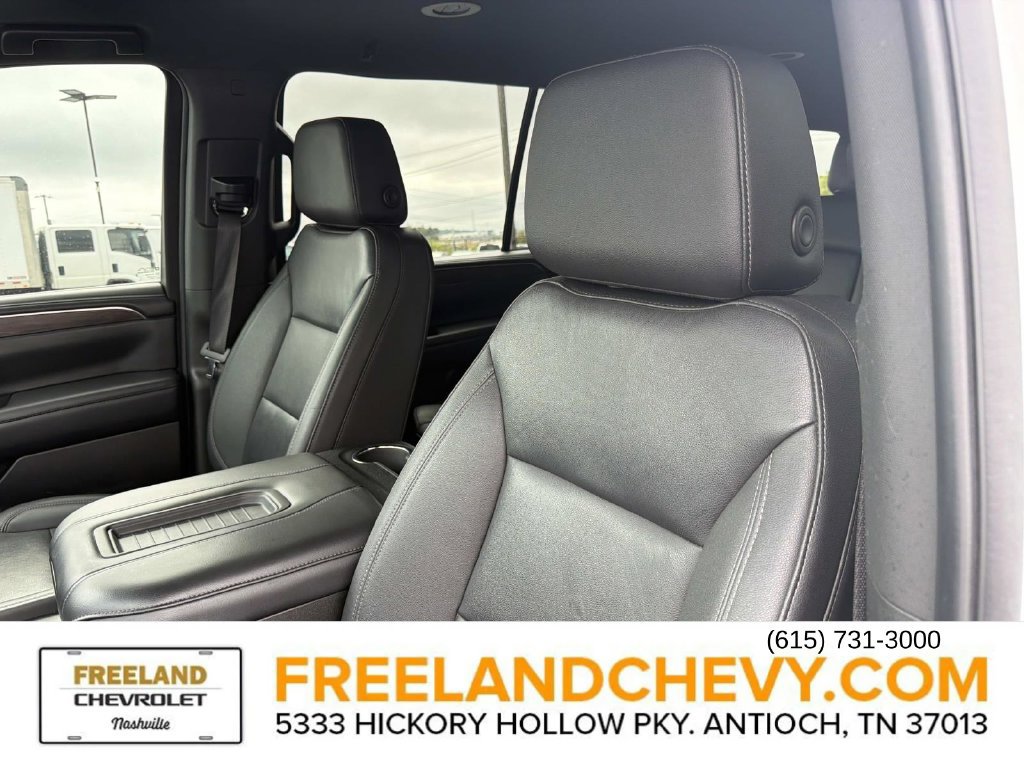 Used 2024 Chevrolet Suburban LT AWD/4WD image 26