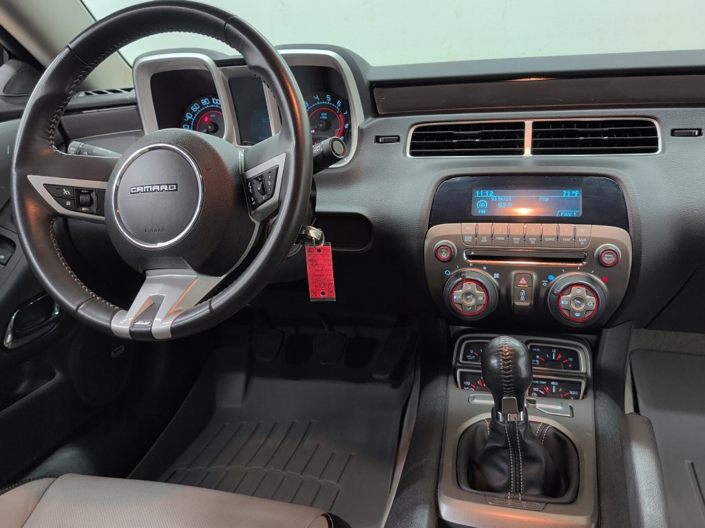 Used 2010 Chevrolet Camaro SS w/ LPO, Ground Effects Package RWD image 25