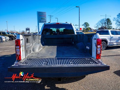 Used 2022 Ford F250 XLT image 10