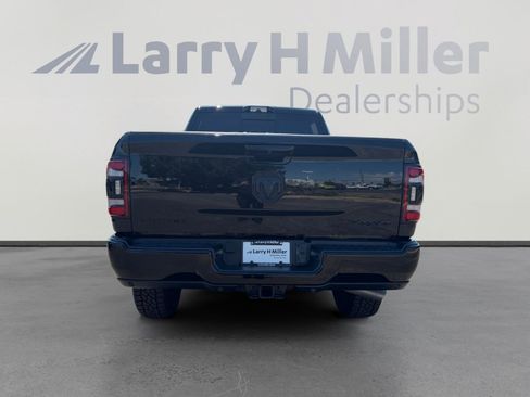 Used 2024 RAM 2500 Limited AWD/4WD image 4