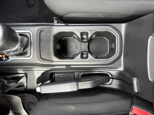 Used 2023 Jeep Wrangler Unlimited AWD/4WD image 35