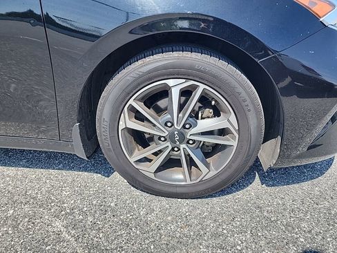 Used 2023 Kia Forte GT-Line image 4