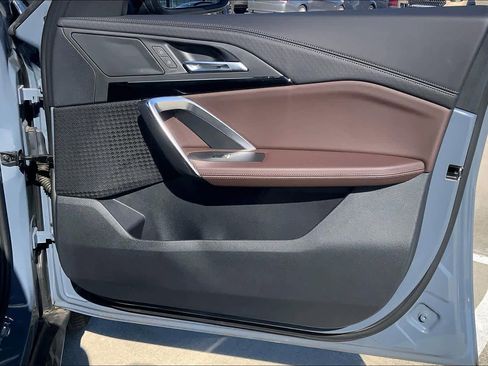 Used 2025 BMW X2 xDrive28i image 26