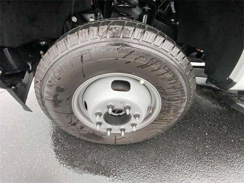 New 2025 Ford F350 XL image 8