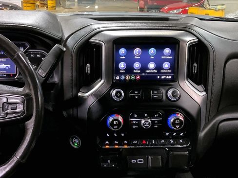 Used 2019 GMC Sierra 1500 Denali w/ Denali Ultimate Package image 7