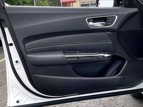 Used 2020 Acura TLX V6 w/ Technology Package FWD image 22