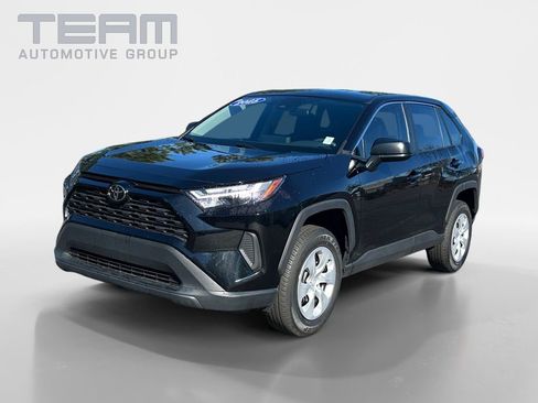 Used 2025 Toyota RAV4 LE image 3
