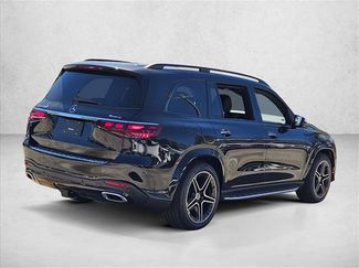 New 2026 Mercedes-Benz GLS 450 4MATIC video 2