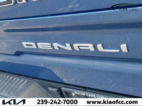 Used 2024 GMC Sierra 1500 Denali Ultimate AWD/4WD image 10