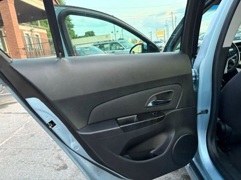 Used 2012 Chevrolet Cruze LT w/ RS Package image 10