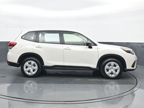 Used 2022 Subaru Forester image 7