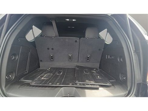 Used 2021 Chevrolet Tahoe LT w/ LT Signature Package image 13