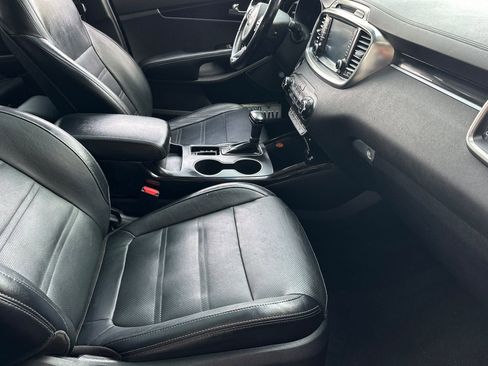 Used 2017 Kia Sorento SX AWD/4WD image 15