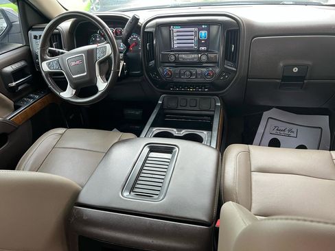 Used 2018 GMC Sierra 1500 SLT AWD/4WD image 17