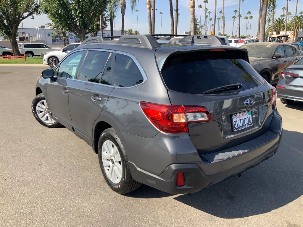 Used 2019 Subaru Outback 2.5i Premium AWD/4WD image 6