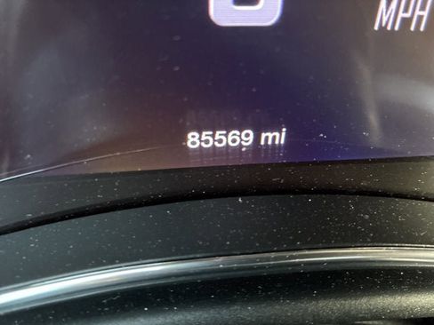 Used 2019 Dodge Durango SXT image 25