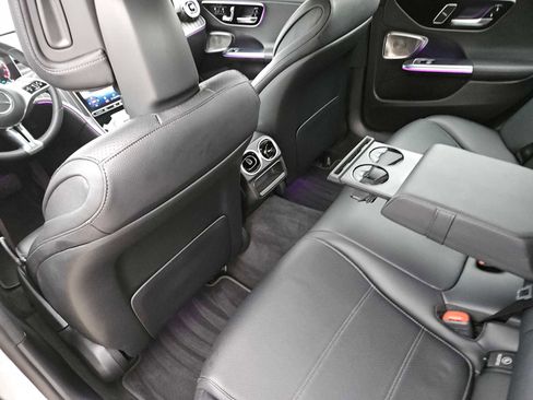 Used 2023 Mercedes-Benz C 300 C 300 image 23