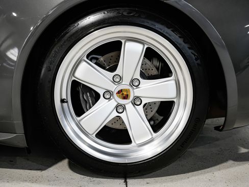 Used 2015 Porsche 911 Targa 4 image 47