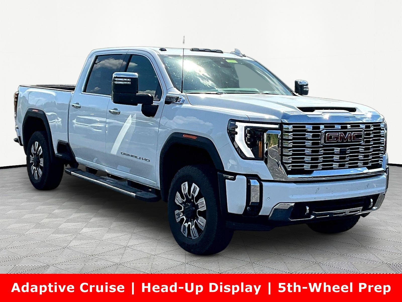 Used 2026 GMC Sierra 2500 Denali w/ Denali Reserve Package AWD/4WD image 3