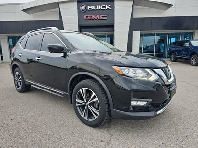 Used 2018 Nissan Rogue SL w/ Premium Package