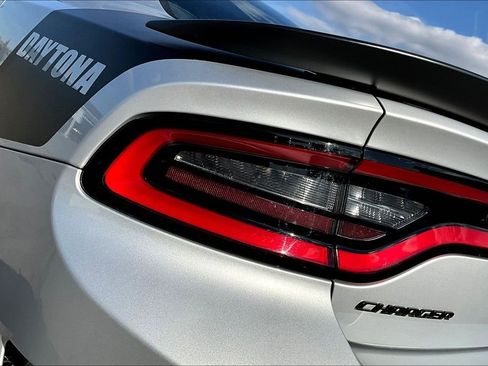 Used 2022 Dodge Charger Scat Pack w/ Daytona Edition Group image 23