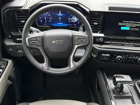 Used 2026 Chevrolet Silverado 1500 ZR2 image 15