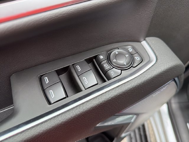 New 2026 GMC Sierra 3500 Denali w/ Denali Reserve Package AWD/4WD image 16