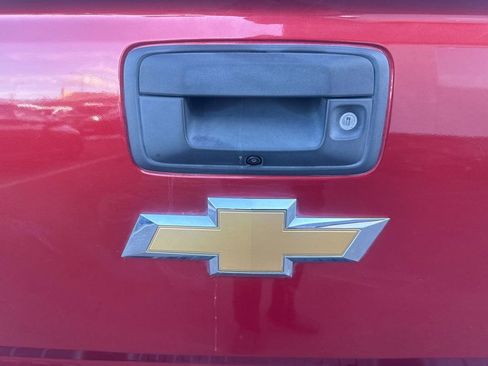 Used 2015 Chevrolet Colorado Z71 image 13