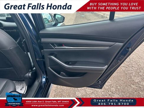 Used 2025 MAZDA MAZDA3 s FWD image 27