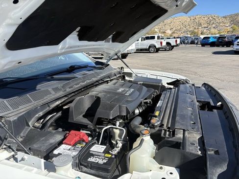 Used 2020 Nissan Titan S w/ S Utility Package image 12