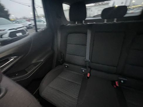 Used 2025 Chevrolet Equinox LT image 34