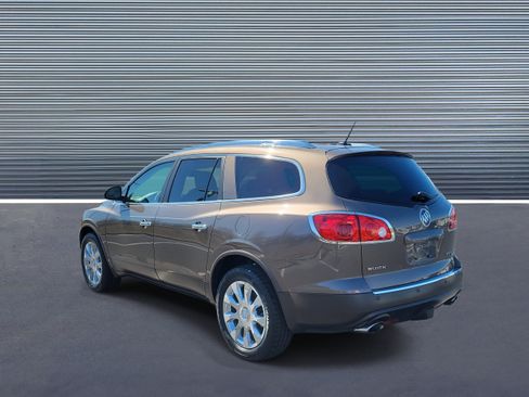Used 2010 Buick Enclave CXL w/ Trailering Provision Package image 4