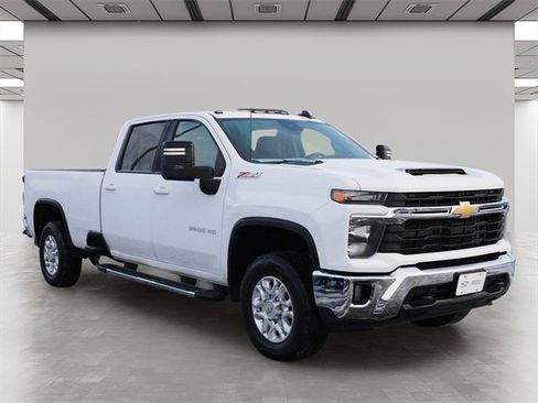 Used 2024 Chevrolet Silverado 3500 LT w/ Convenience Package image 1