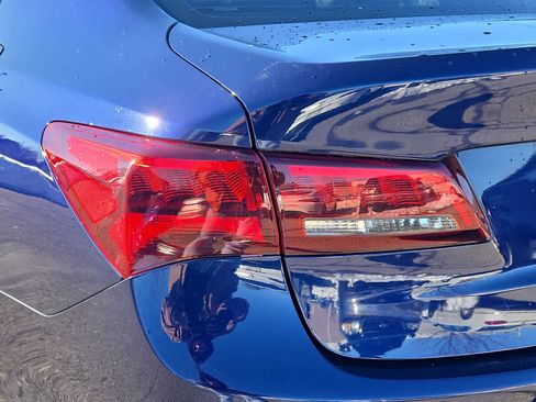 Certified 2017 Acura TLX V6 w/ Technology Package image 11