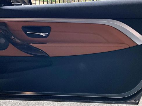 Used 2019 BMW 440i xDrive Convertible w/ M Sport Package image 22