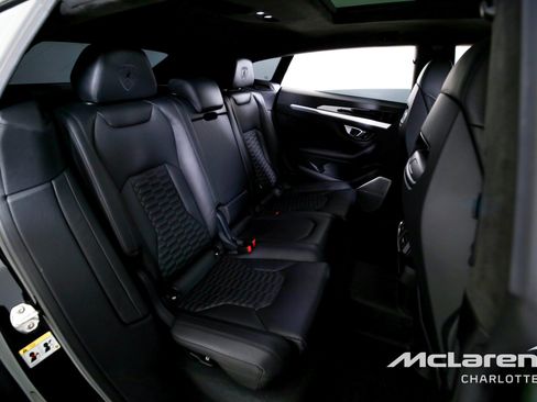 Used 2019 Lamborghini Urus image 25