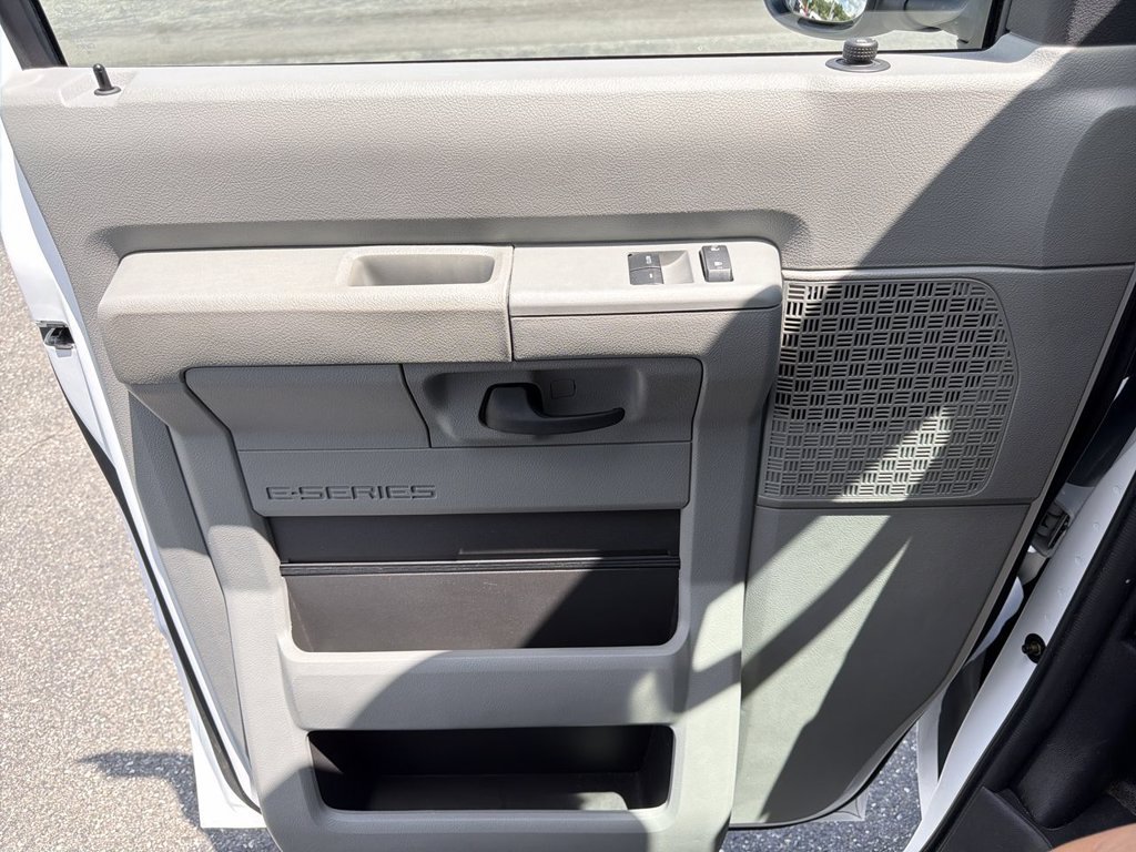 Used 2026 Ford E-350 and Econoline 350 Super Duty w/ Power Equipment Group RWD image 19