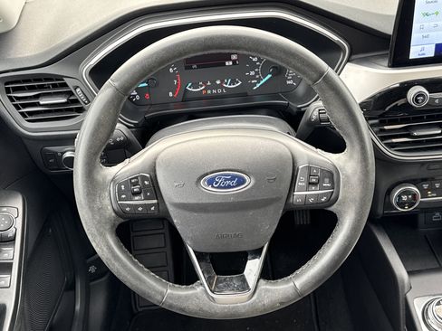 Used 2021 Ford Escape SE w/ Convenience Package image 30