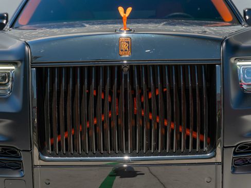 Used 2026 Rolls-Royce Phantom Sedan RWD image 30