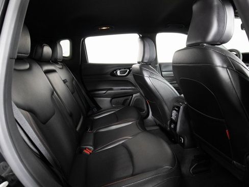 Used 2024 Jeep Compass Trailhawk image 17